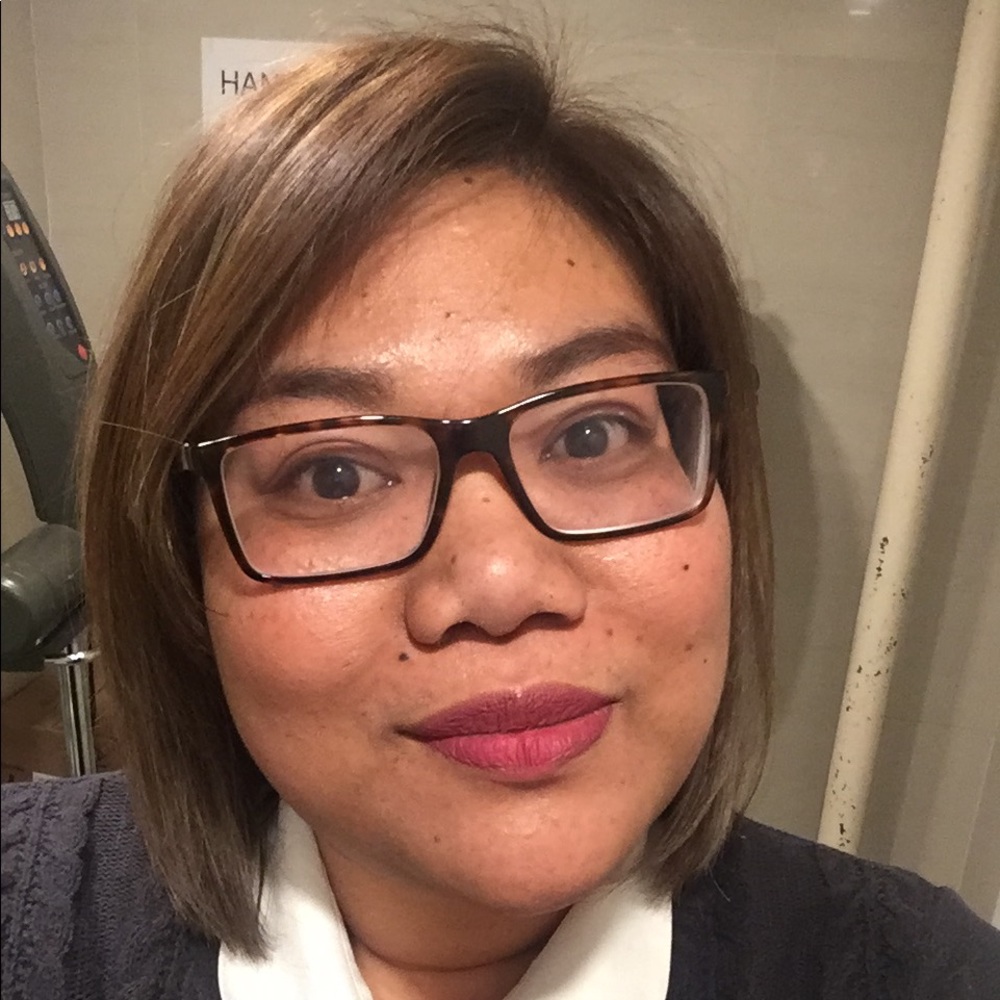 Meet your Posher, Carla